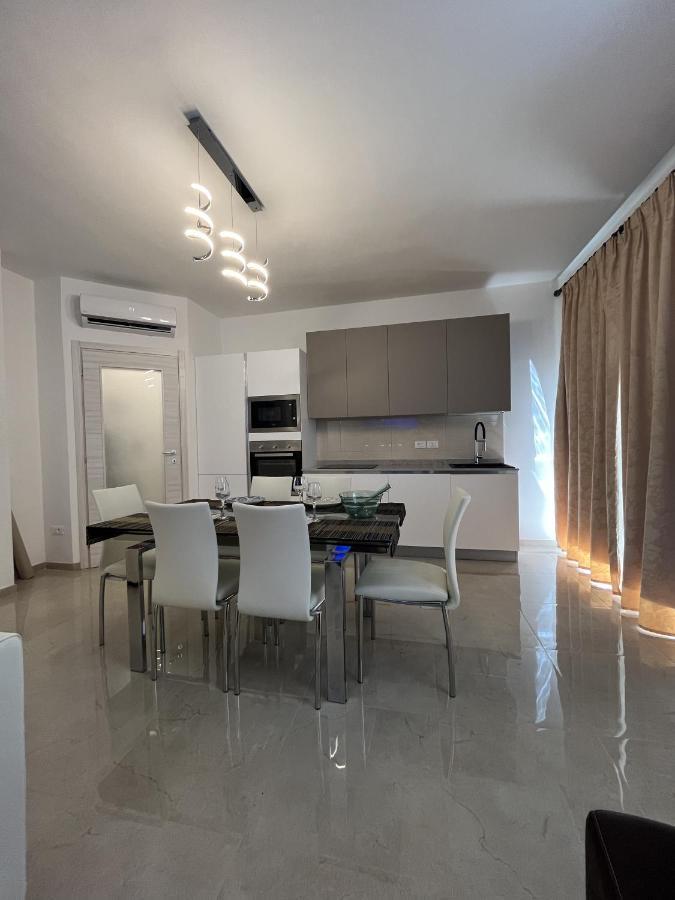 Residence Belvedere Триест Екстериор снимка